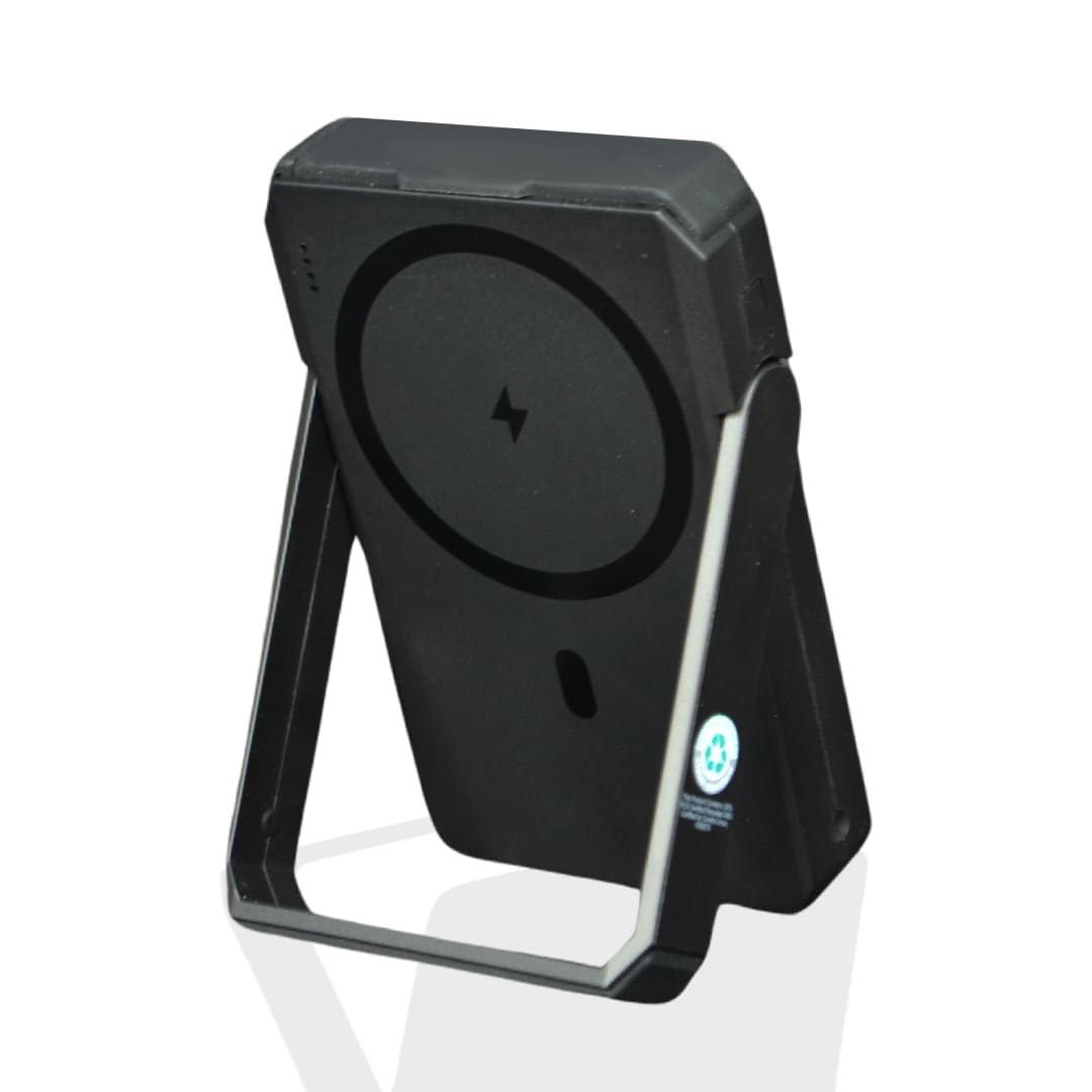 FREIBURG-@memorii-RCS-Recycled-Solar-Magnetic-Powerbank