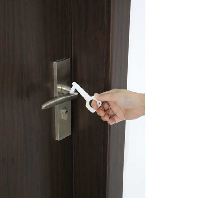 MASTY-Giftology-Keyring-Tool-White-Anti-Microbial-1