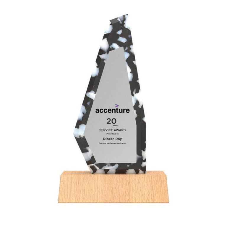 ROLLE-eco-neutral-Waste-to-Wins-FSC-Beech-Recycled-Plastic-Award-9