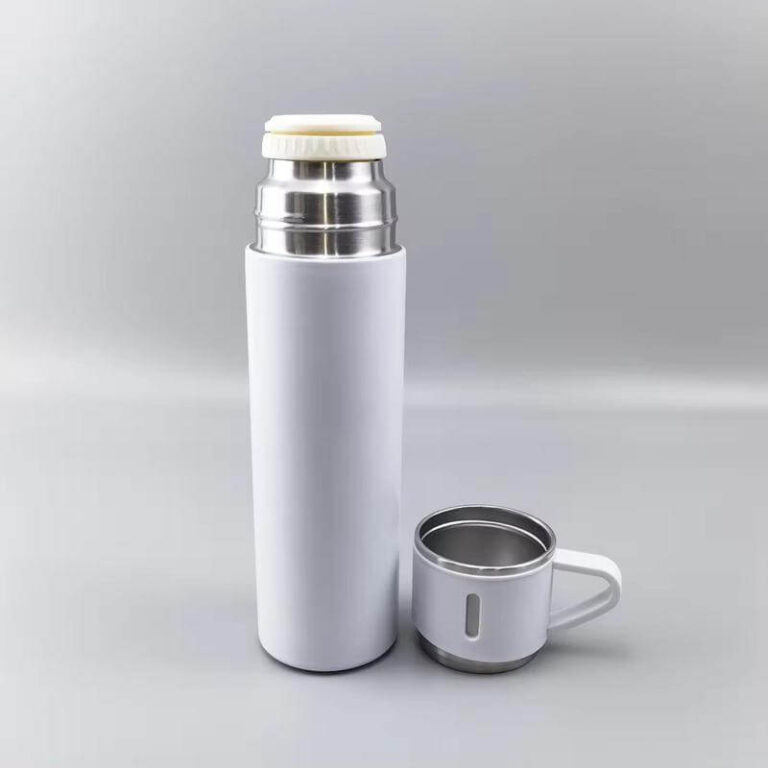 SAFFLE-Set-of-Vacuum-Flask-Two-Cups-White-5