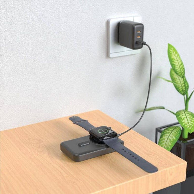 SOLANO-@memorii-10000mAh-Mag-Wireless-Powerbank-with-Inbuilt-Cables